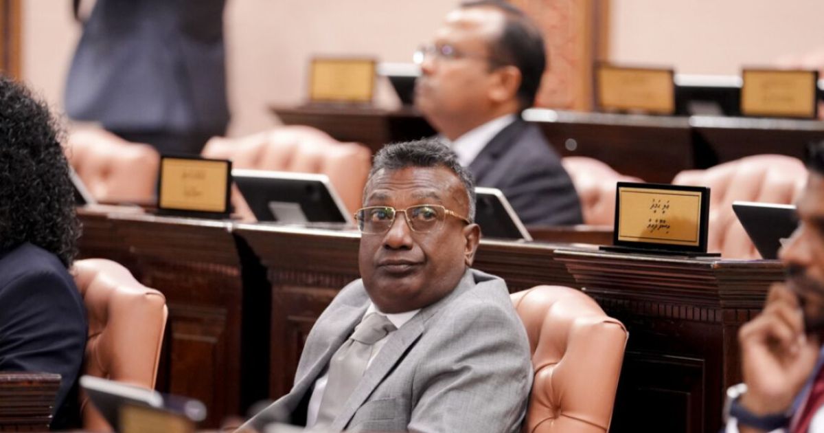ޖާބިރުގެ އެކައުންޓްތައް ފްރީޒްކުރީ ޤާނޫނާ ޚިލާފަށް: ސުޕްރީމްކޯޓް