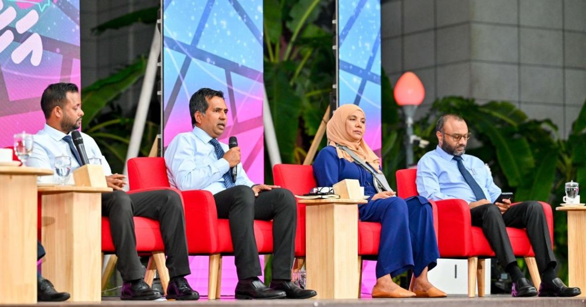 މިނިސްޓަރުންނާއި ސުވާލުކުރުން މާދަމާ ރޭ