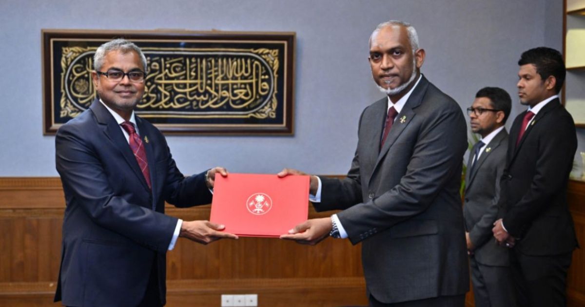 ފަތުރުވެރިކަމާއި ތިމާވެށްޓާބެހޭ ވަޒީރަށް ރުހުން ދެއްވައިފި
