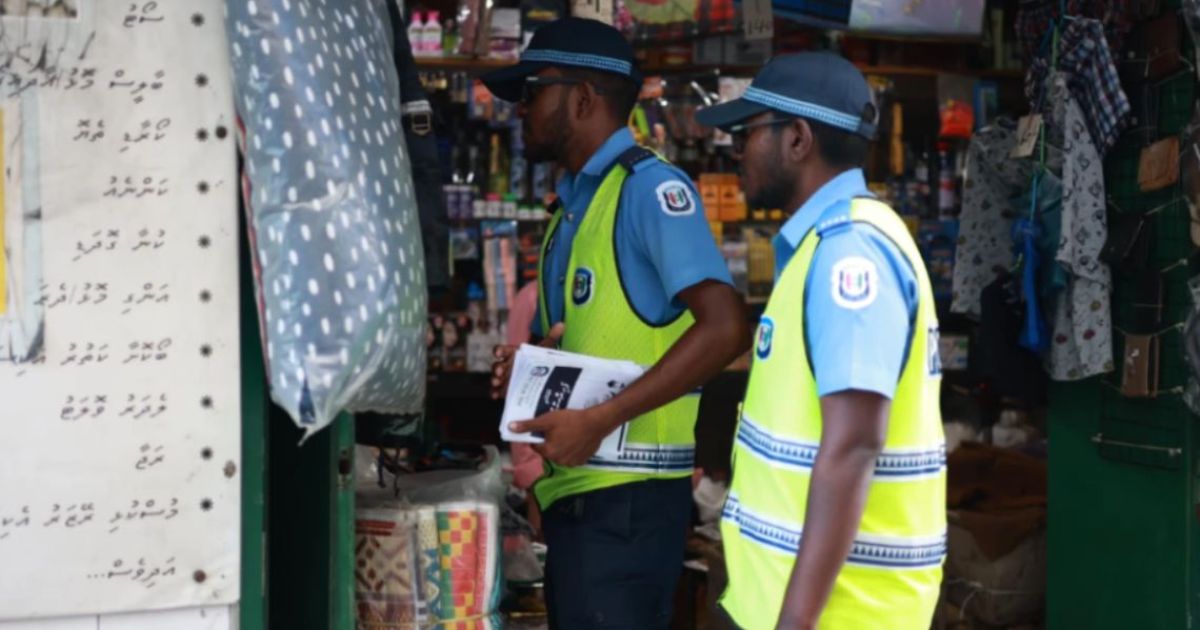 މަގުމަތީގެ ސަލާމަތާ ގުޅޭގޮތުން ފުލުހުން ހޭލުންތެރިކަން އިތުރުކުރަނީ