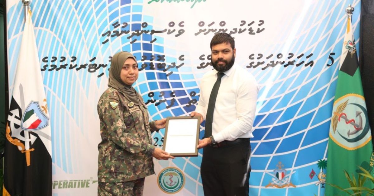 ސެނަހިޔާއިން ކުޑަކުދިންނަށް ވެކްސިން ޚިދުމަތް ފަށައިފި