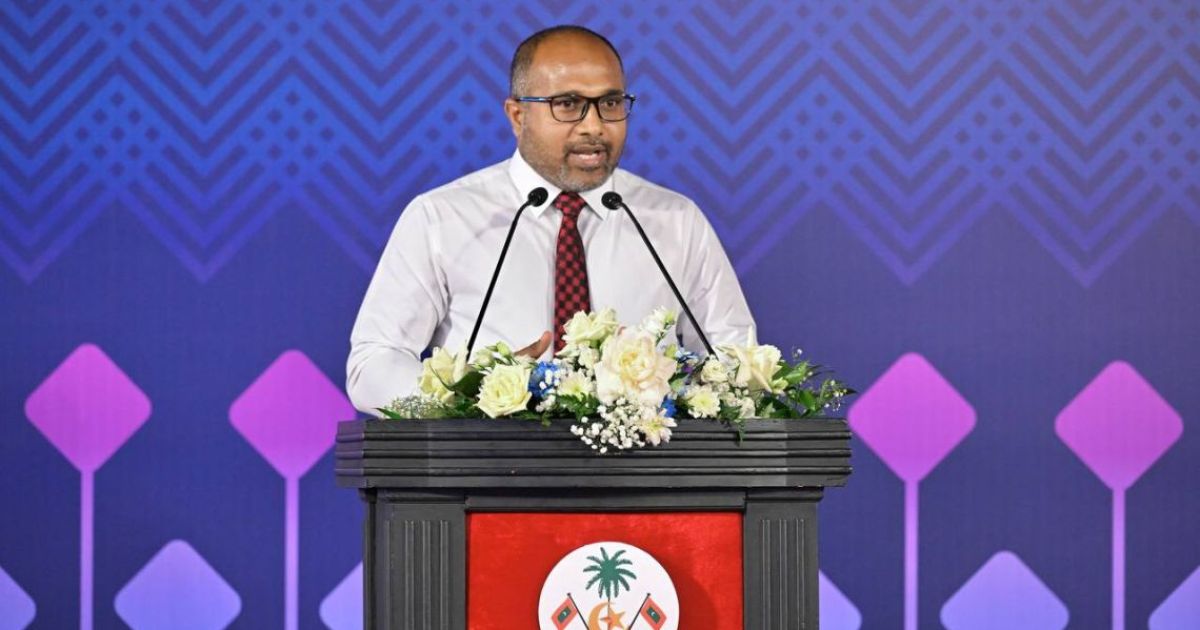 ހޯމް މިނިސްޓަރަށް އިތުބާރުނެތޭ ބުނާ މައްސަލަ މާދަމާ