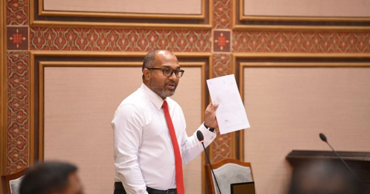 އިހުސާން މަޖިލީހަށް ހާޟިރުކުރުމުން އެމްޑީޕީގެ އަބުރު ގެއްލިއްޖެ
