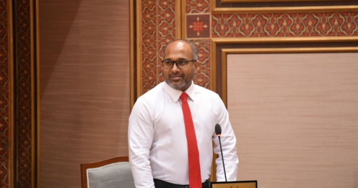 އިހުސާނަށް އިތުބާރު އެބައޮތް ކަމަށް މަޖިލީހުން ނިންމައިފި