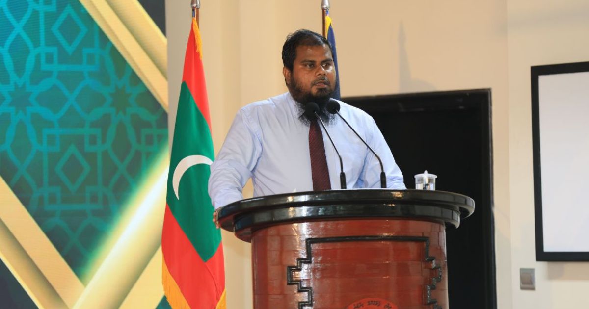 ރޯދައަށް ތައްޔާރުވުމަށް ފުލުހުންނަށް ދަރުހެއް ބާއްވައިފި