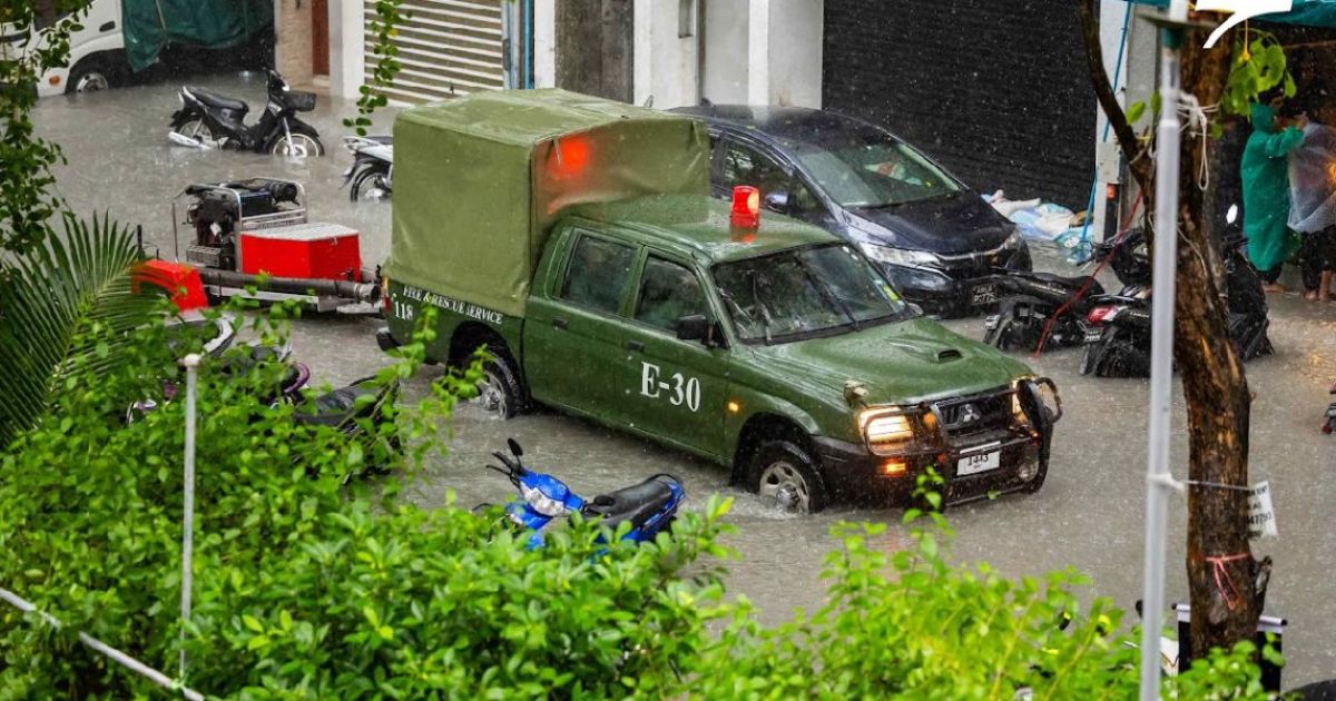 މެދުރާއްޖެއަށް އޮރެންޖް އެލާޓް ނެރެފި!