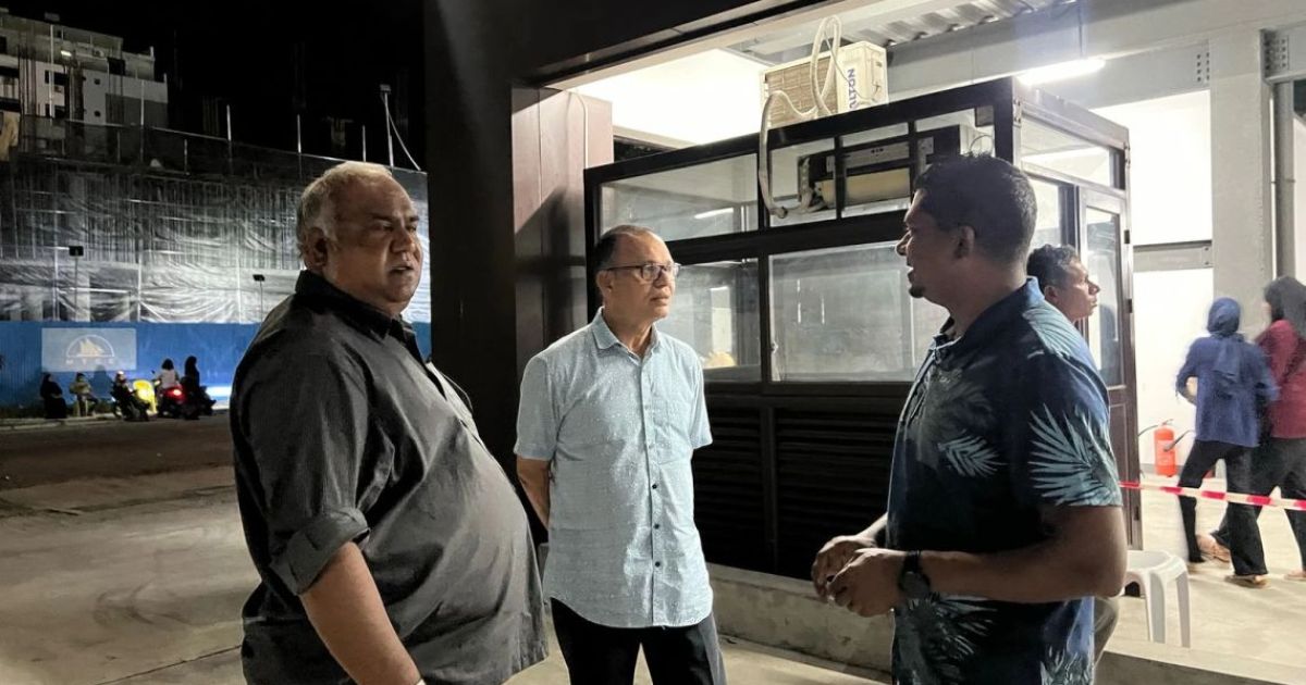 ހޯމައިގެ ނިޔަލަށް ރޯދަ ހަދިޔާ ބަހައި ނިންމަނީ