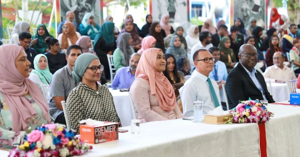 ބައިނަލްއަގުވާމީ އުފާވެރިކަމުގެ ދުވަސް މާދަމާ ފާހަގަކުރަނީ