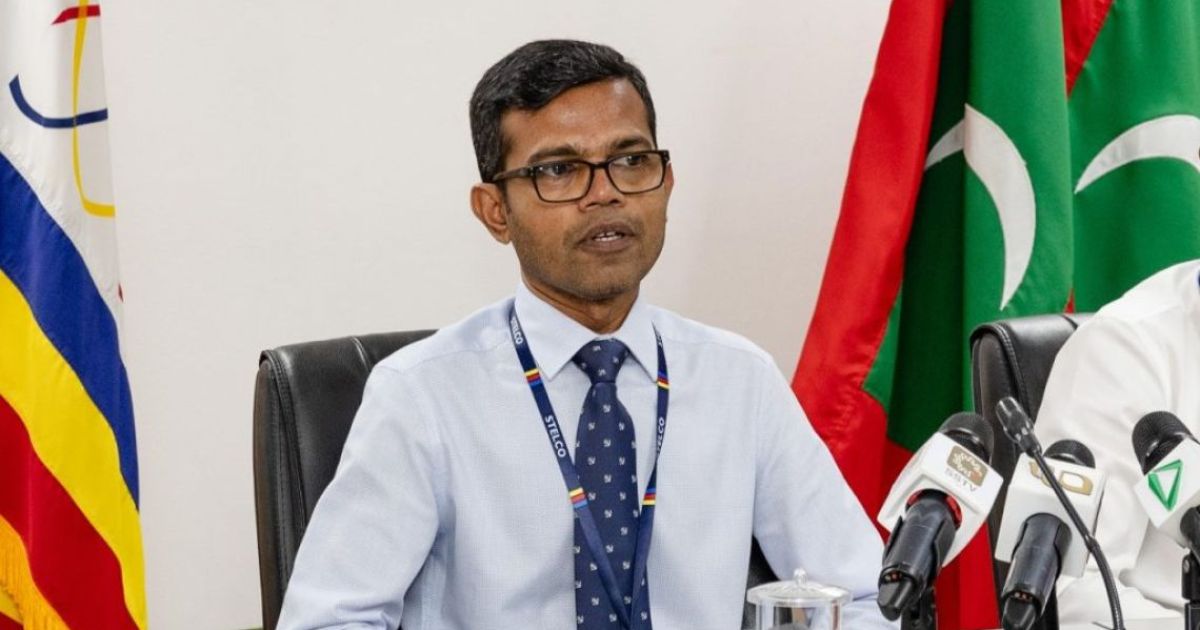 ފްލެޓު ގަތީ މަޤާމާ ހަވާލުވުމުގެ ކުރިން: ފަހުމީ