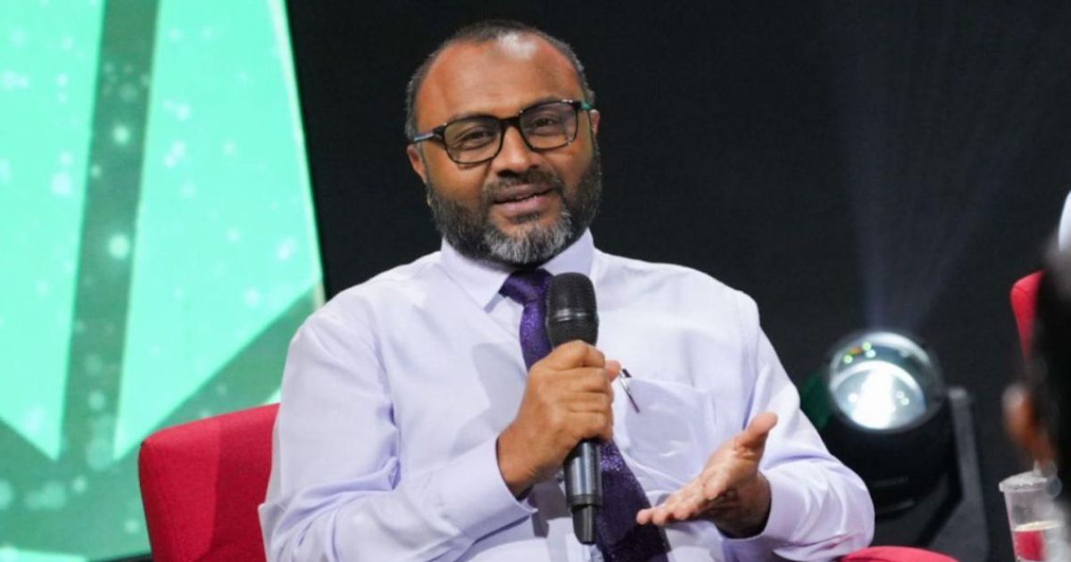 ސިޔާސީ ބަހުސްތަކުގައި އިންސާނީ ކަރާމާތް ހިފަހައްޓަންޖެހޭ