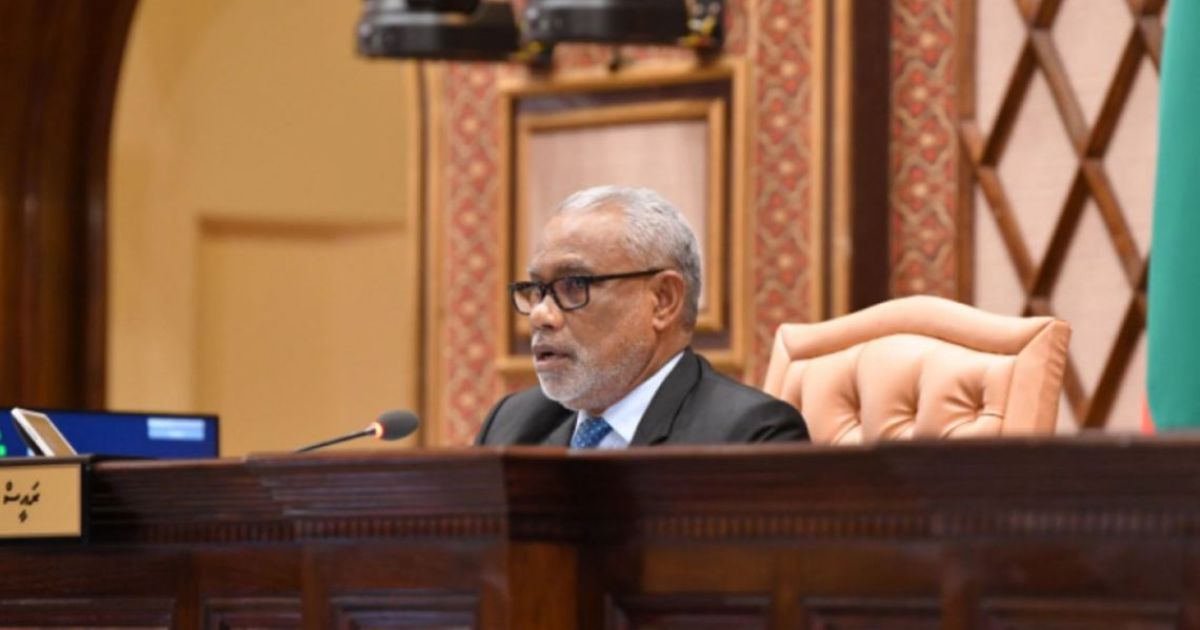 މަޖިލިސް ރައީސް އުޒްބަކިސްތާނަށް