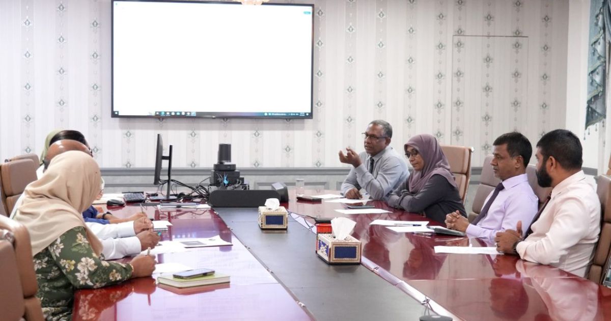 ޖެނެރޭޝަނަލް ބޭން ތައާރަފުކުރުމަށް އ.ދ އާއެކު މަޝްވަރާކޮށްފި