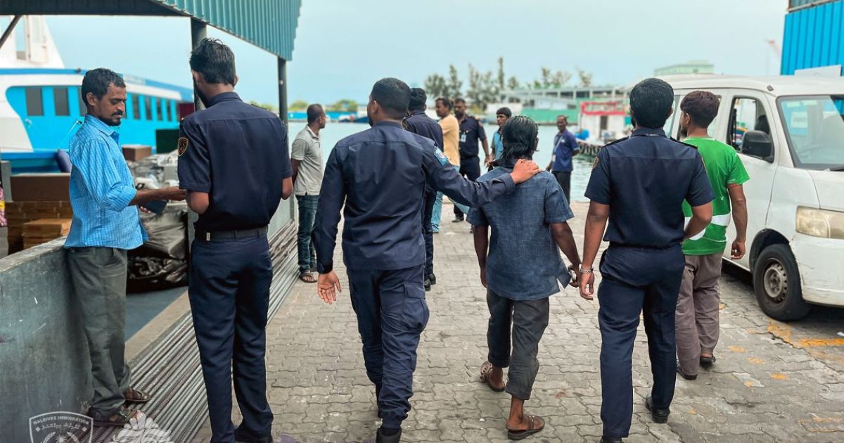 6,700 އަށް ވުރެ ގިނަ ބިދޭސީން ޑީޕޯޓްކޮށްފި