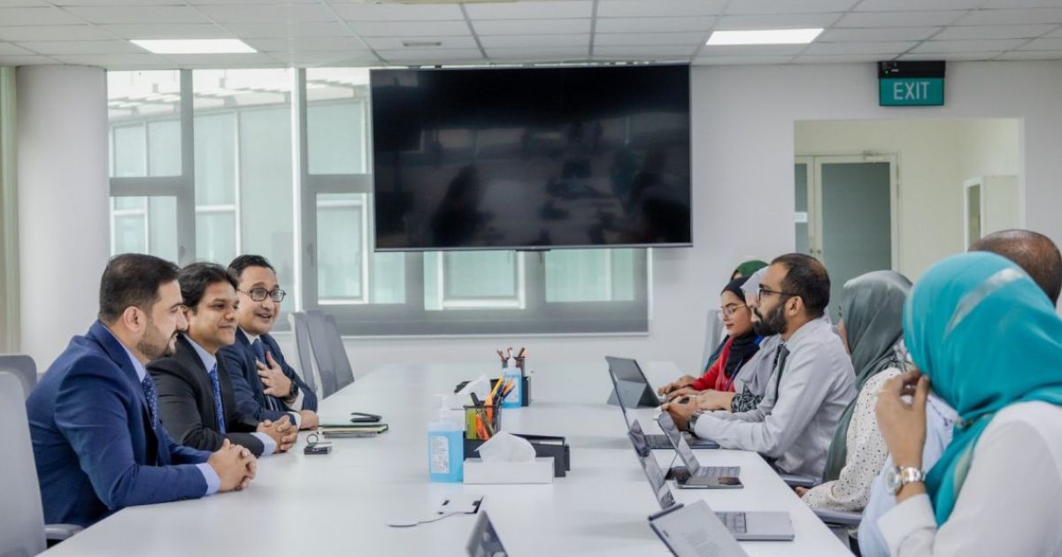 ޓިކްޓޮކްގެ އިސް ވެރިންނާއިއެކު އިކޮނޮމިކް މިނިސްޓްރީން ބައްދަލުކޮށްފި
