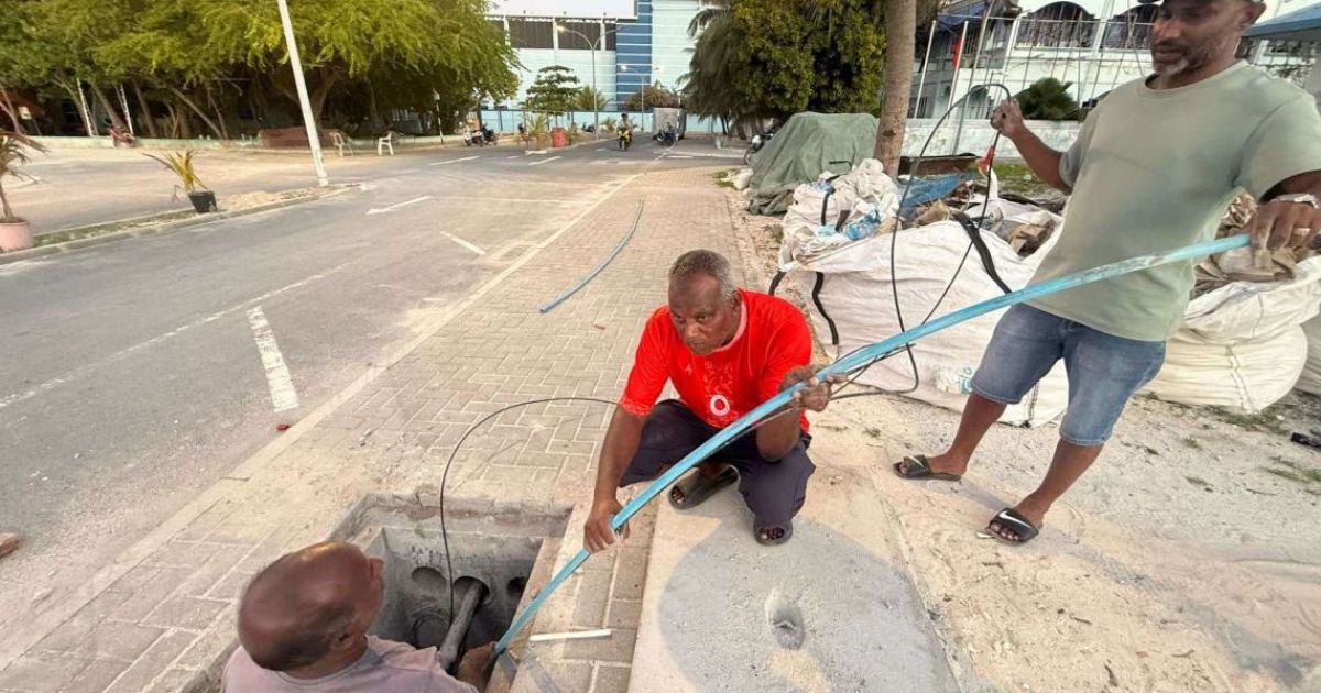 ފުލުހުން އޭދަފުށީ ބަނދަރުގައި ސީސީޓީވީ ހަރުކުރަނީ