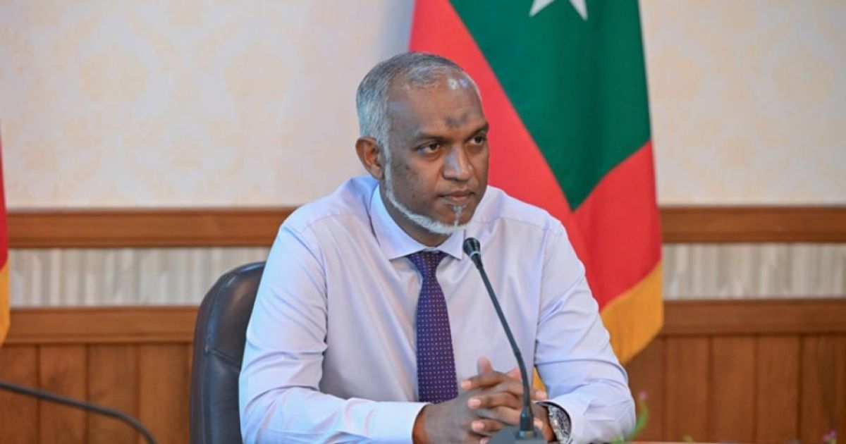 “ޤާނޫނުގެ ވެރިކަން ހިންގުމުގައި އެއްވެސްމީހަކާމެދު ތަފާތުކުރުމެއް ނުގެންގުޅޭނެ”