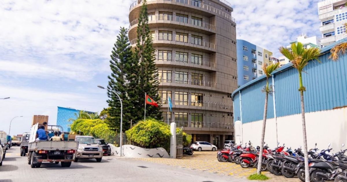 އެސްޓީއޯ އަށް ލިބެންޖެހޭ ފައިސާ ހަބިލިއަނަށްވުރެ ގިނަ!