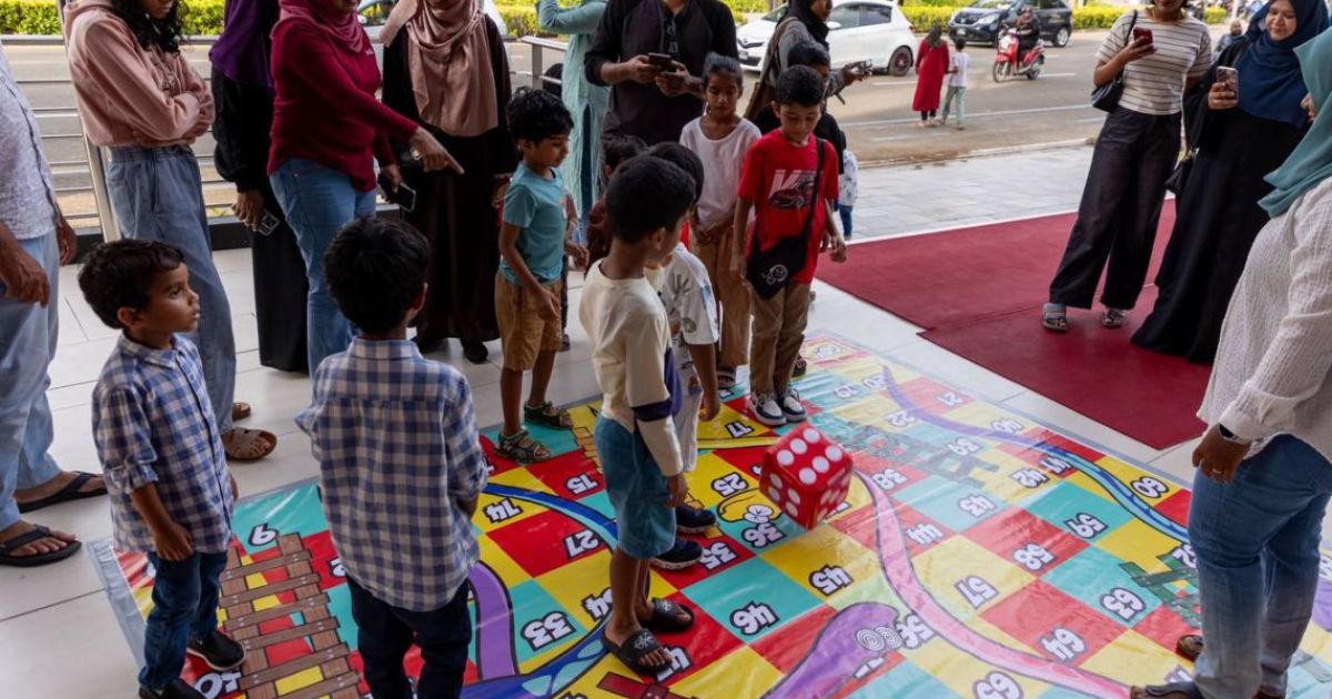 “ހުޅުމާލޭގައި މާދަމާ ކޮންމެ ކުއްޖަކަށް ހަދިޔާ ލިބޭނެ”