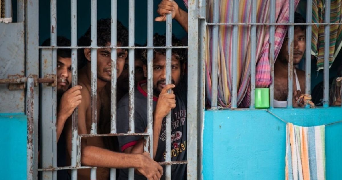 ވާނުވާ ބަންދުން ދެމީހުން ޓެގް އަޅުވާފައި ދޫކޮށްފި