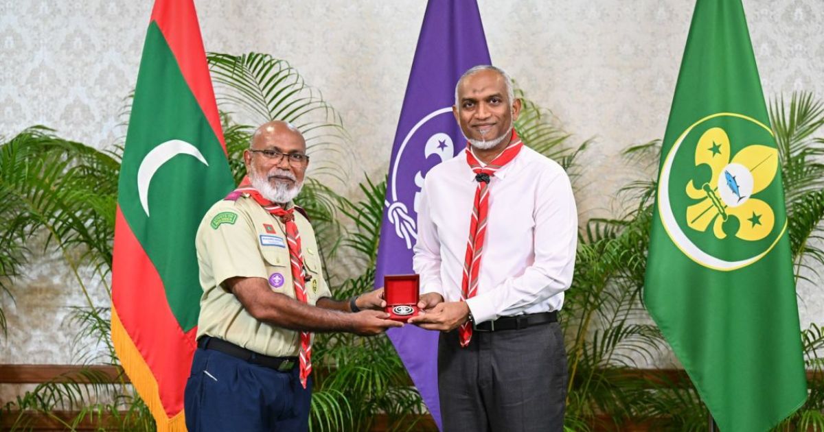 ރައީސް އަށް ވޯލްޑް ސްކައުޓް ބެޖު އަރުވައިފި
