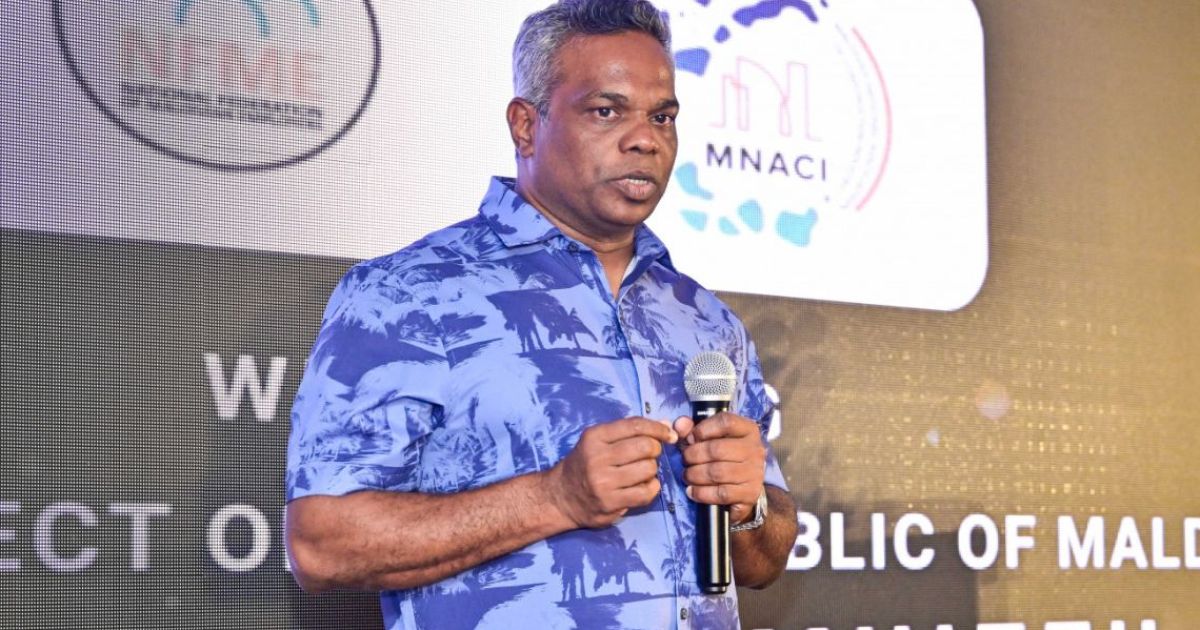 އިޤްތިޞާދު މެކުހަށްޖެހޭނެ މަގުތައް މިހިރީ ފެންނަން: ޝާޒް
