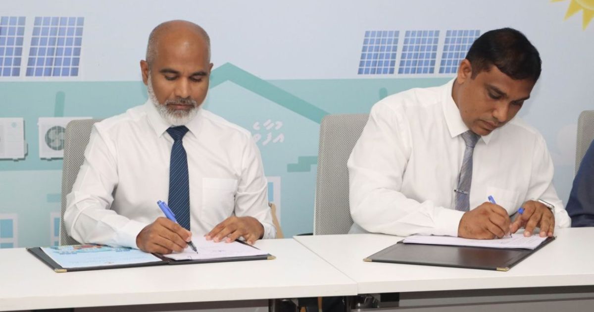ސްކޫލްތަކުގެ އޭސީ ހަރުކުރުމުގެ މަސައްކަތް ފެނަކައާއި ހަވާލުކޮށްފި