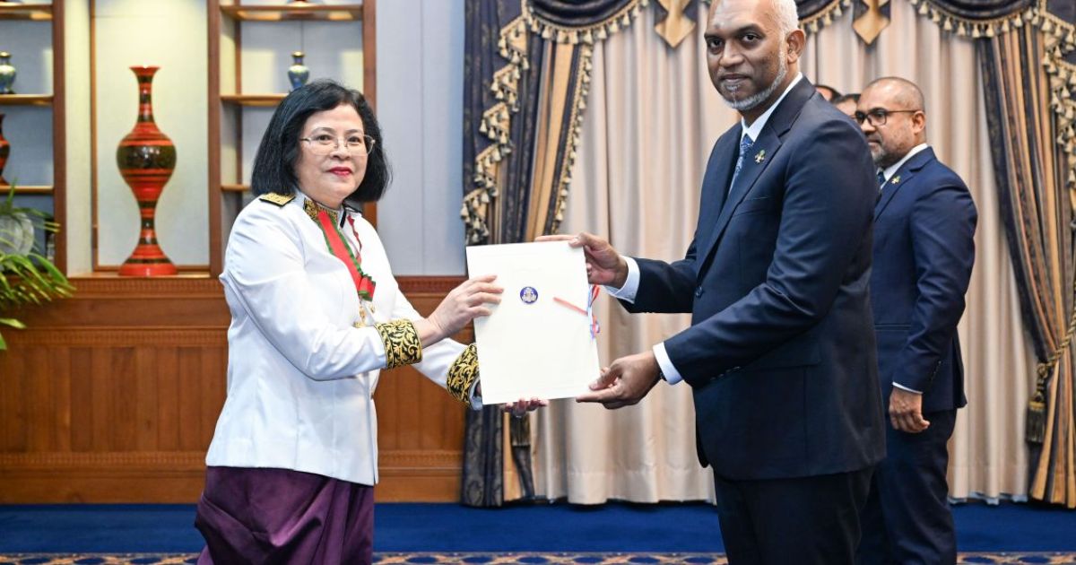 އިންވެސްޓްމެންޓް ފުޅާ ކުރުމަށް ކެމްބޯޑިއާއި މަޝްވަރާކުރައްވައިފި