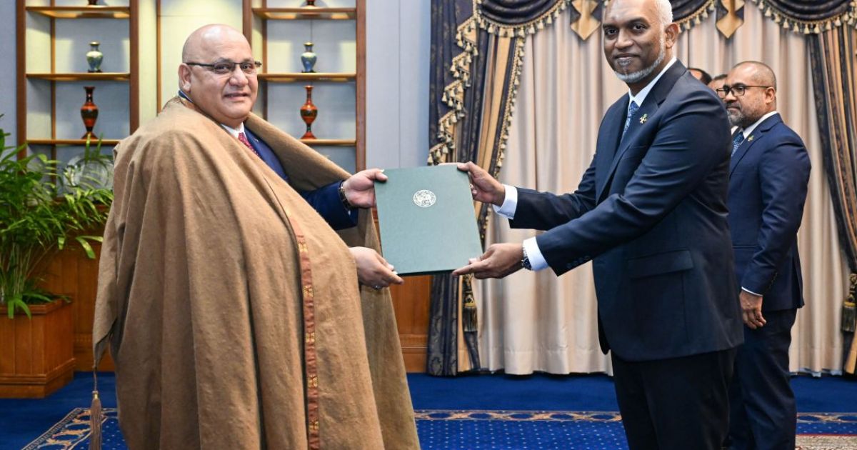 ފަލަސްޠީނަށްޓަކައި ރައީސް ގެންގުޅުއްވާ ސިޔާސަތަށް އަލްޖީރިއާގެ ތަޢުރީފް