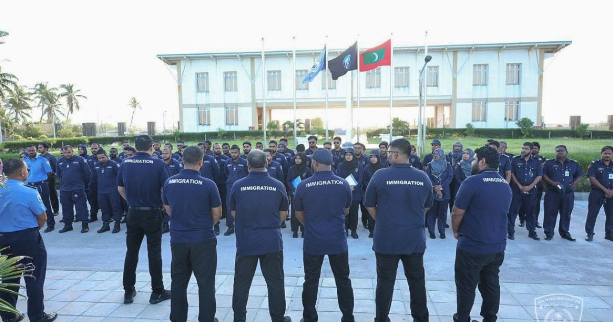 އިމިގްރޭޝަންގެ ރެއިޑް އޮޕަރޭޝަން އައްޑޫގައި ފަށައިފި