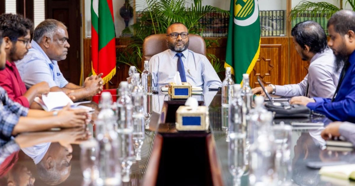 މިސްކިތުގެ މަސައްކަތް އަވަސްކުރުމަށް އެސްޖޭއާއެކު މަޝްވަރާކޮށްފި
