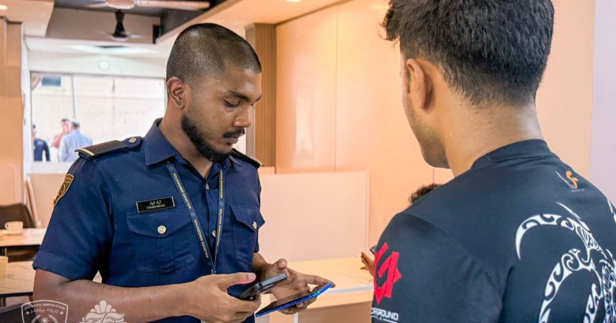 ގަވައިދާ ހިލާފަށް އުޅޭ 5 ބިދޭސީން ހައްޔަރުކޮށްފި