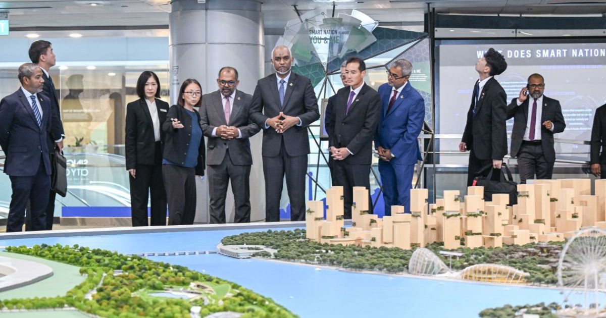 ރައީސް ސިންގަޕޫރުގެ އާބަން ރީޑިވެލޮޕްމަންޓް އޮތޯރިޓީއަށް ވަޑައިގެންފި