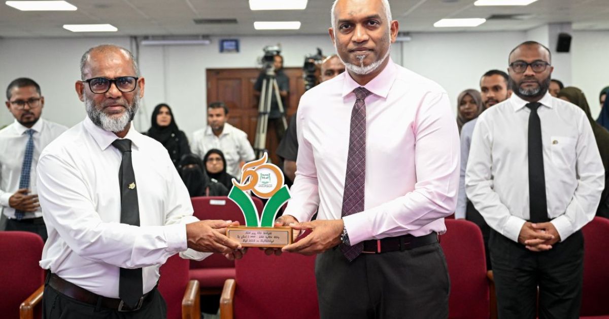ފަލާހު ޤުރުއާން މުބަރާތުގެ ރަންޔޫބިލް ރައީސުލްޖުމްހޫރިއްޔާ ޝަރަފުވެރިކޮށްދެއްވައިފި