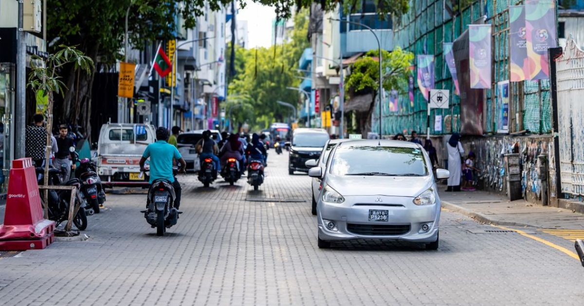 ހަތަރު ފުރޮޅުލީ އުޅަނދު އެތެރެކުރަން ހުއްދަ ނަގަންޖެހޭ