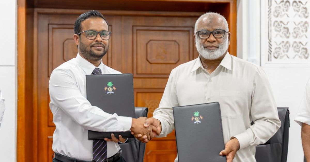 ނަޑެއްލާގެ ބަނދަރު ހެދުމަށް ހެވީ ފޯސްއާ ހަވާލުކޮށްފި