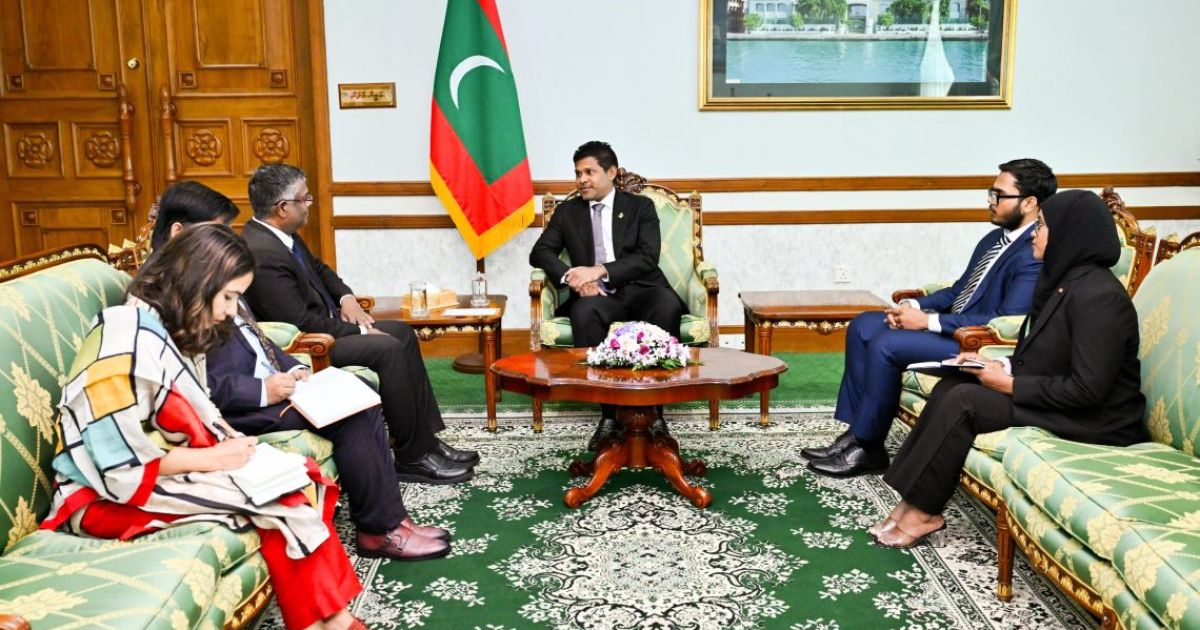 އިންޑިއާގެ ސަފީރާއި ނައިބު ރައީސް ބައްދަލުކުރައްވައިފި