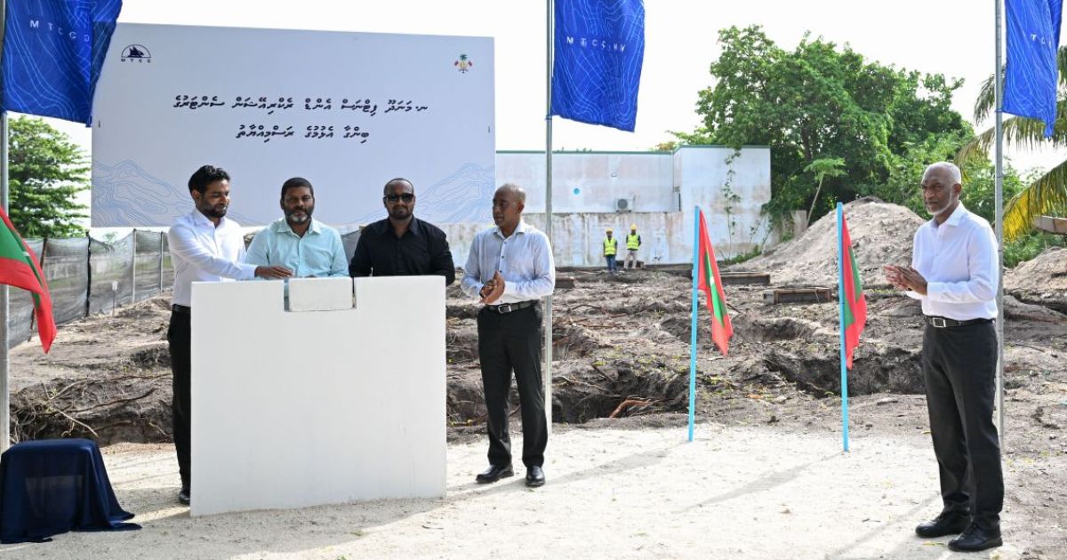 ނ.އަތޮޅު ހޮސްޕިޓަލުގެ އާ އިމާރާތުގެ ބިންގާ އަޅައިފި
