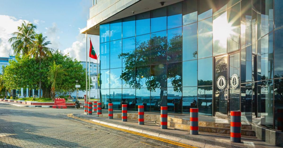 ވިޔަފާރިތަކަށް ދޫކުރާ ޑޮލަރުގެ އިންސައްތަ ބޮޑުކުރަނީ