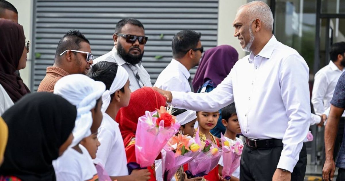ރައީސް މާލެ ވަޑައިގެންފި!