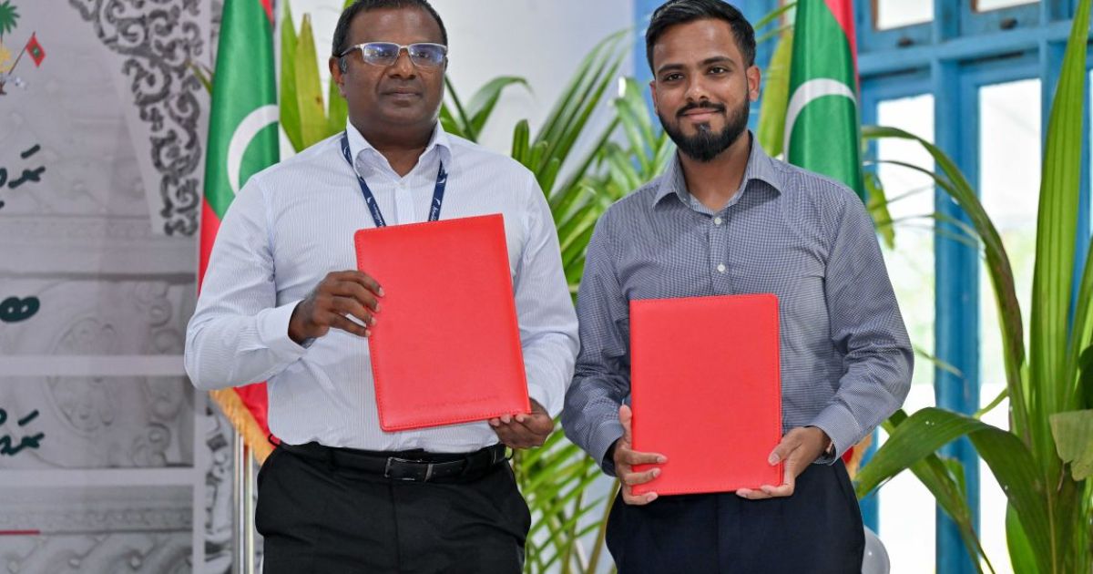 ކަމަދޫގައި ސީޕްލޭންގެ ހިދުމަތް ފަށަން ސޮއިކޮށްފި