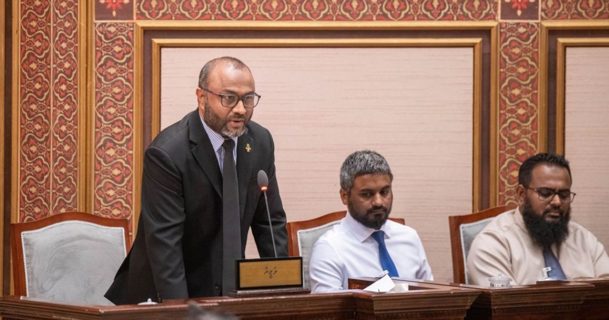 ހައްޖު ކިއުގެ ލިސްޓެއް އާއްމުކުރަނީ