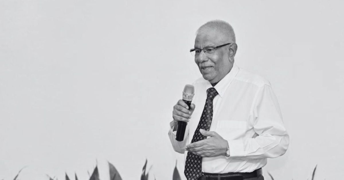އެމްޔޫ މަނިކުގެ ކަށުނަމާދު ޢަޞްރު ނަމާދަށްފަހު އިސްލާމީަރިކަޒުގަ