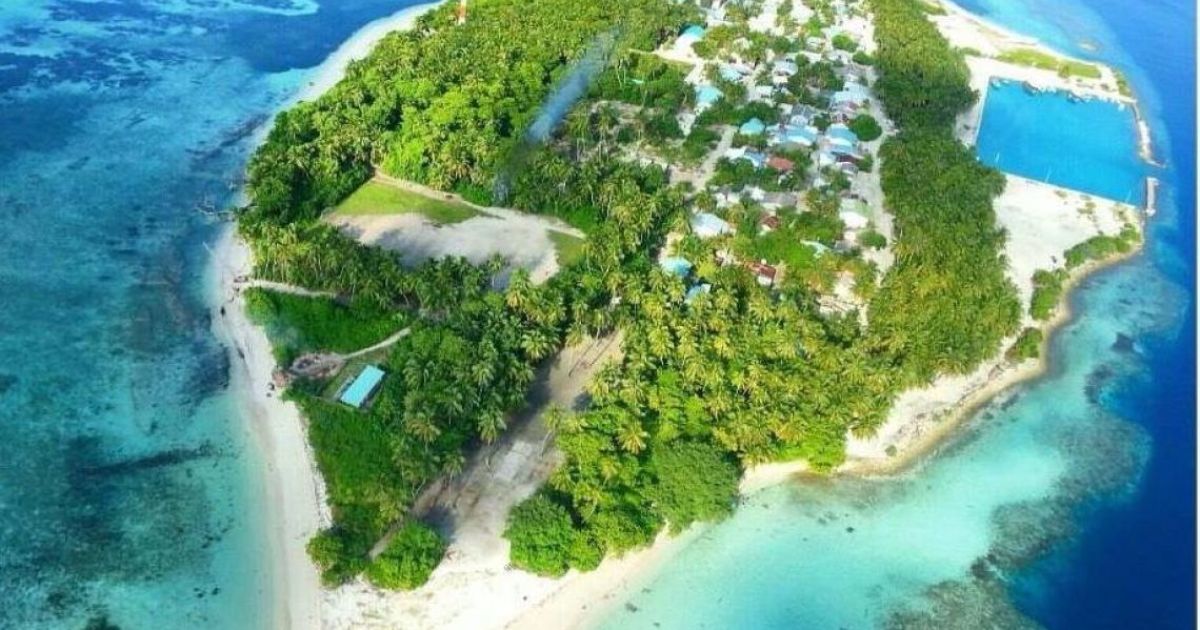 "ދޮންފަނު ކައިރިއަށް ޑައިވްކުރަން މަނާކުރީ ގާނޫނާ ހިލާފަށް"