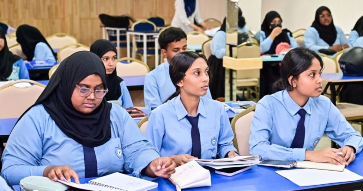 3000 ދަރިވަރުން އޭލެވެލް ކިޔަވަނީ