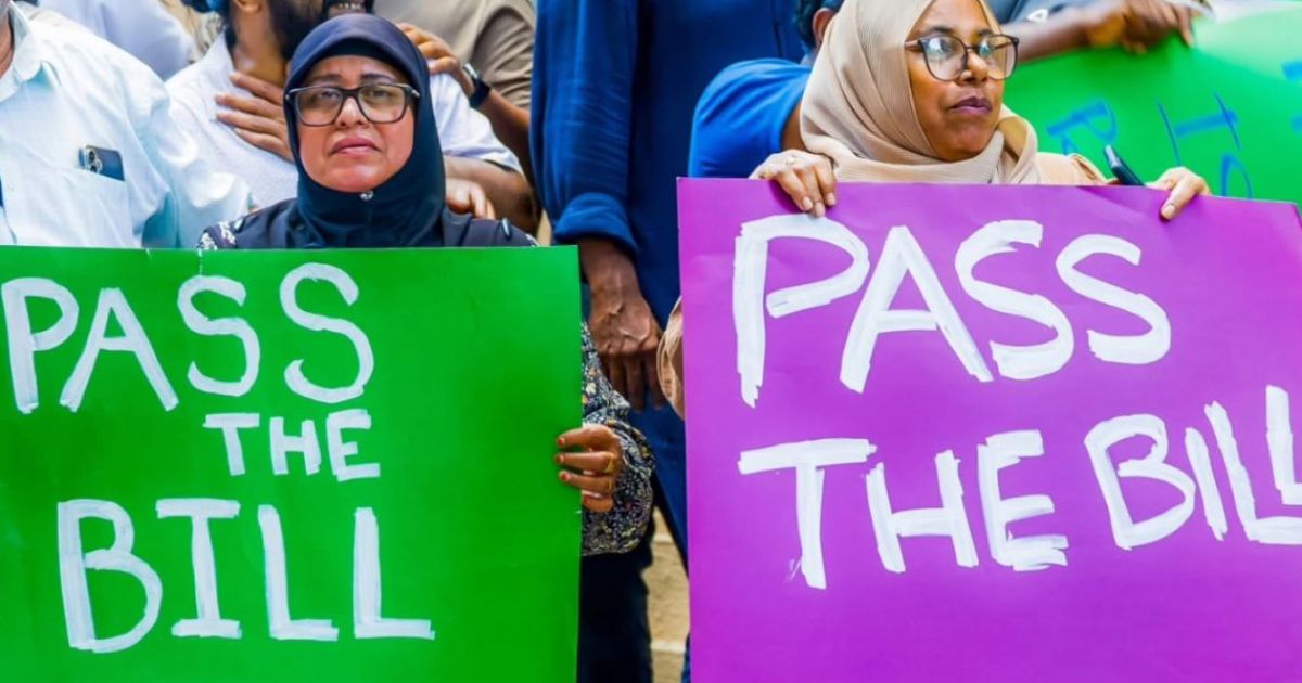 މީޑީއާ ބިލާއެކު ނޫސްވެރިކަން އާ ހަރުފަތަކަށް!