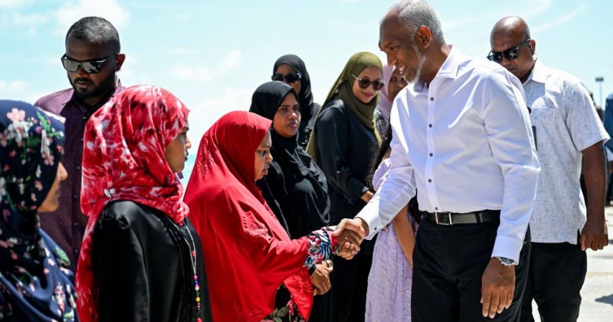 “ރަތްމަންދޫން މީހުން ބަދަލުވާނަމަ އަހަރެއްތެރޭ ގެ އަޅައިދޭނަން”