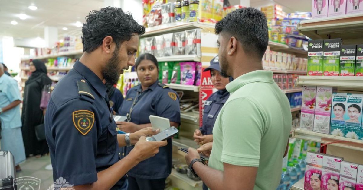 މިއަދު 80އަށްވުރެ ގިނަ ބިދޭސީން އިމިގްރޭޝަނުގެ ބެލުމުގެދަށަށް