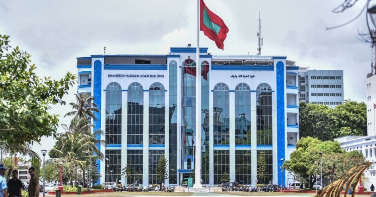 އަނިޔާކުރާ މަންޒަރު ފެންނަ ވީޑިއޯ ދައުރުނުކުރަން އެދިއްޖެ!