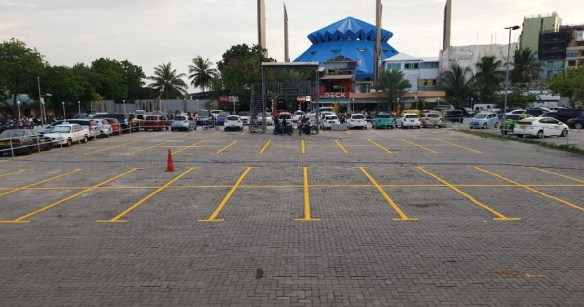 ޕާކިން ޒޯންތައް އާންމުންނަށް ހުޅުވާލައިފި