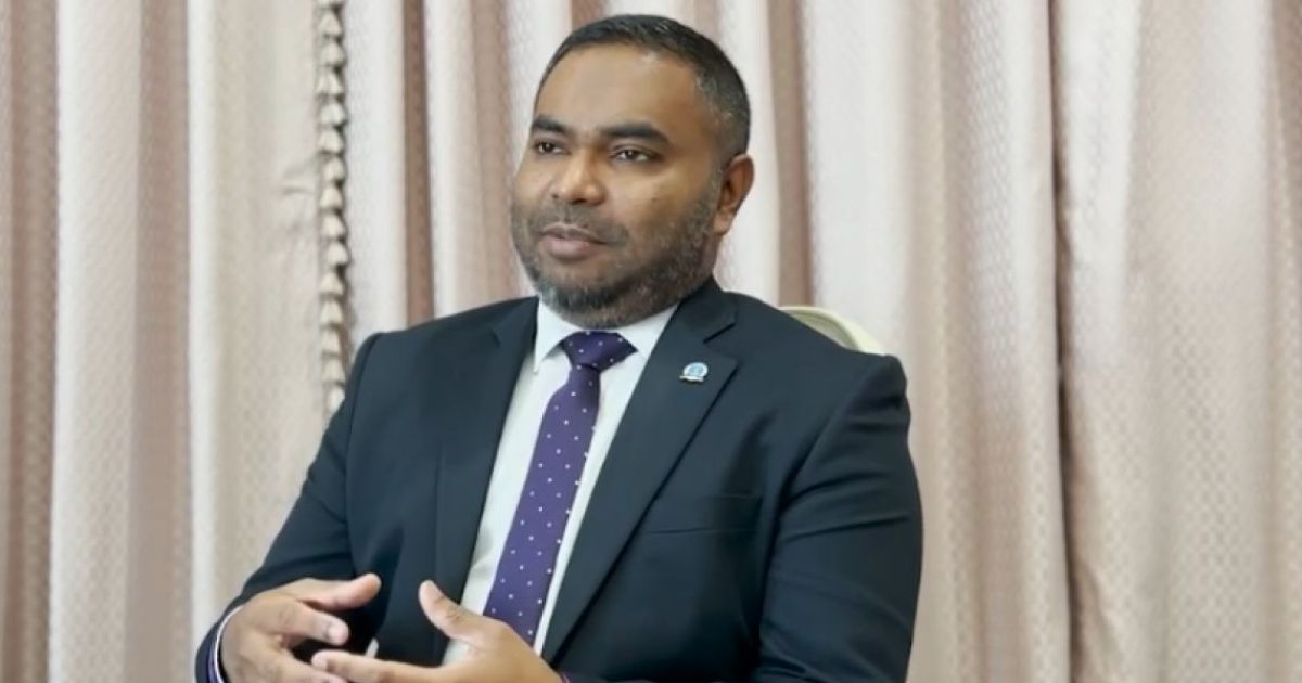 ޓެކްސް ޓްރައިބިއުނަލަށް 7 ބޭފުޅެއްގެ ނަން ފޮނުވައިފި